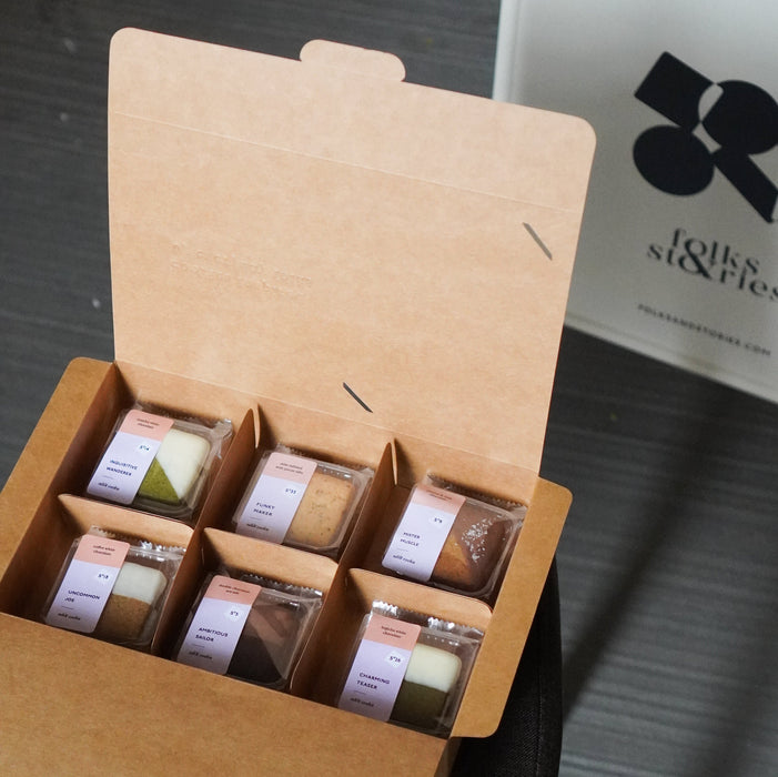 signature sablé box of 18