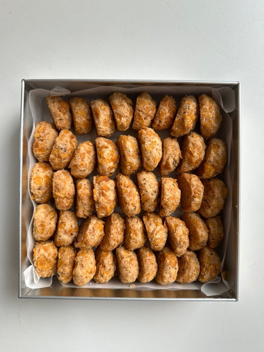 crunchies (in tin box)